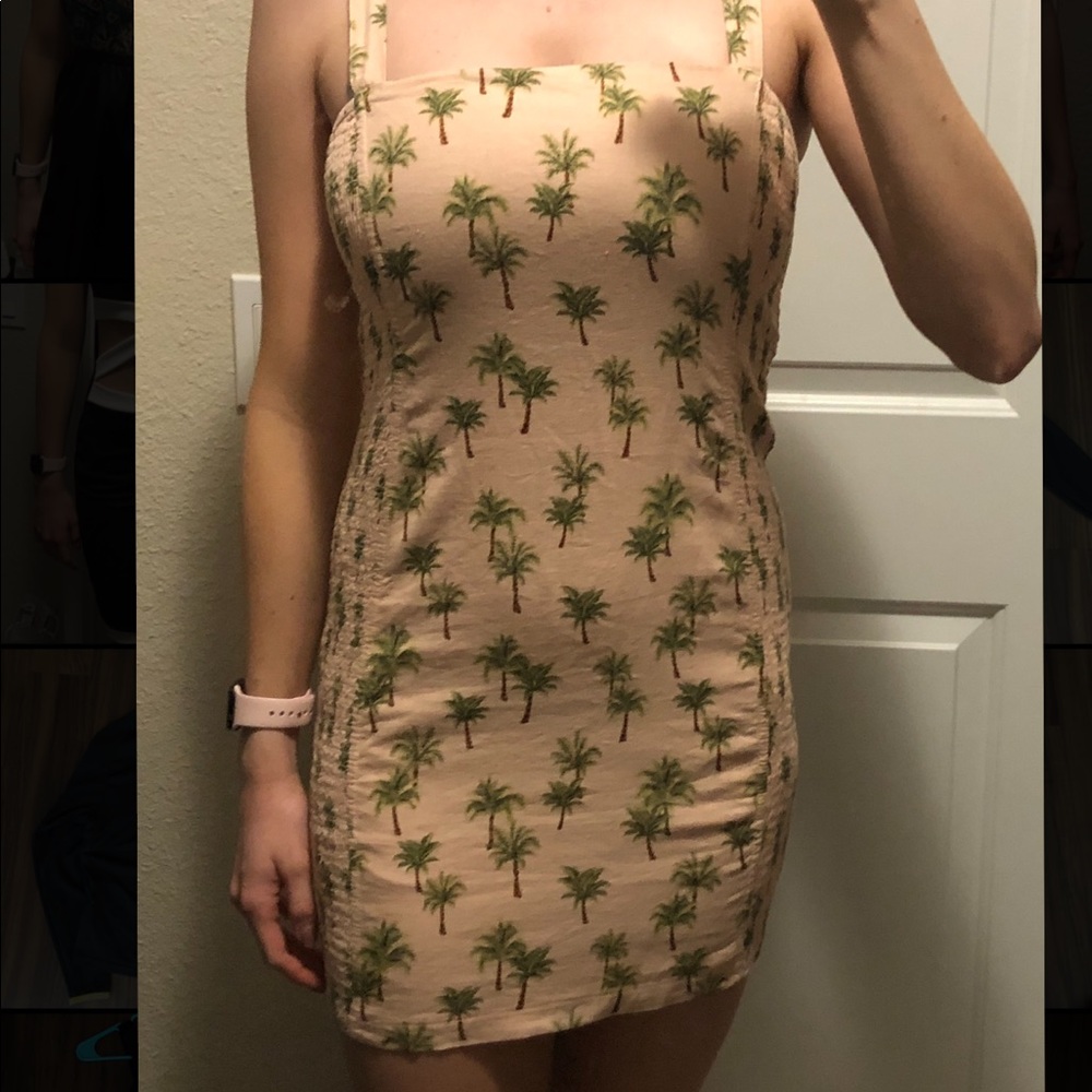 Forever 21 bodycon palm tree dress